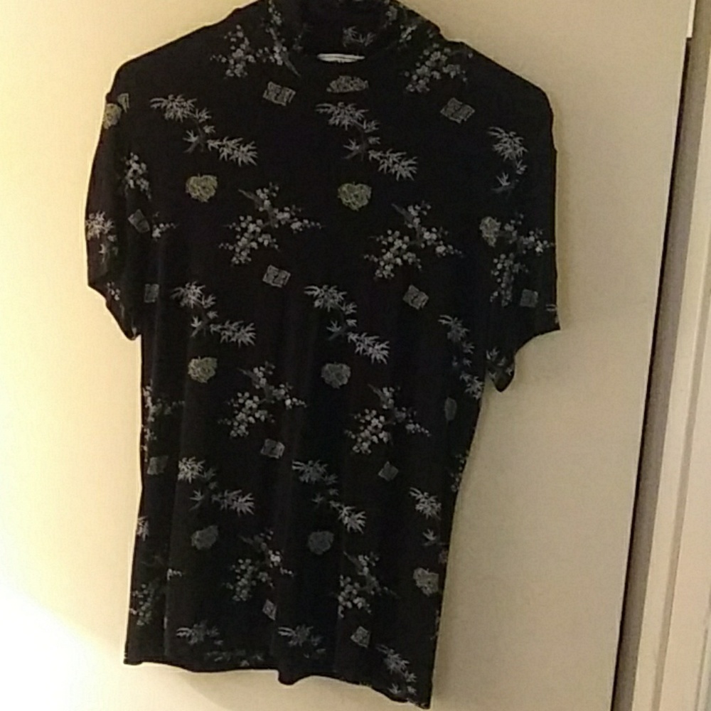 Frazier Lawrence top